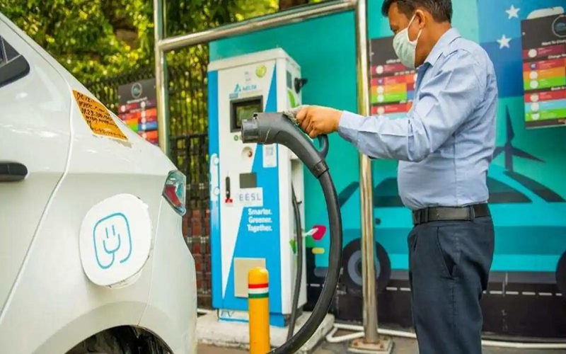 Powering Up Pune: Navigating Electric Car Charging Stations In The City